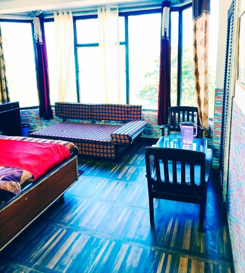 Hotel Holiday Dalhousie - Near Ghandhi Chowk Mall Road Ngoại thất bức ảnh